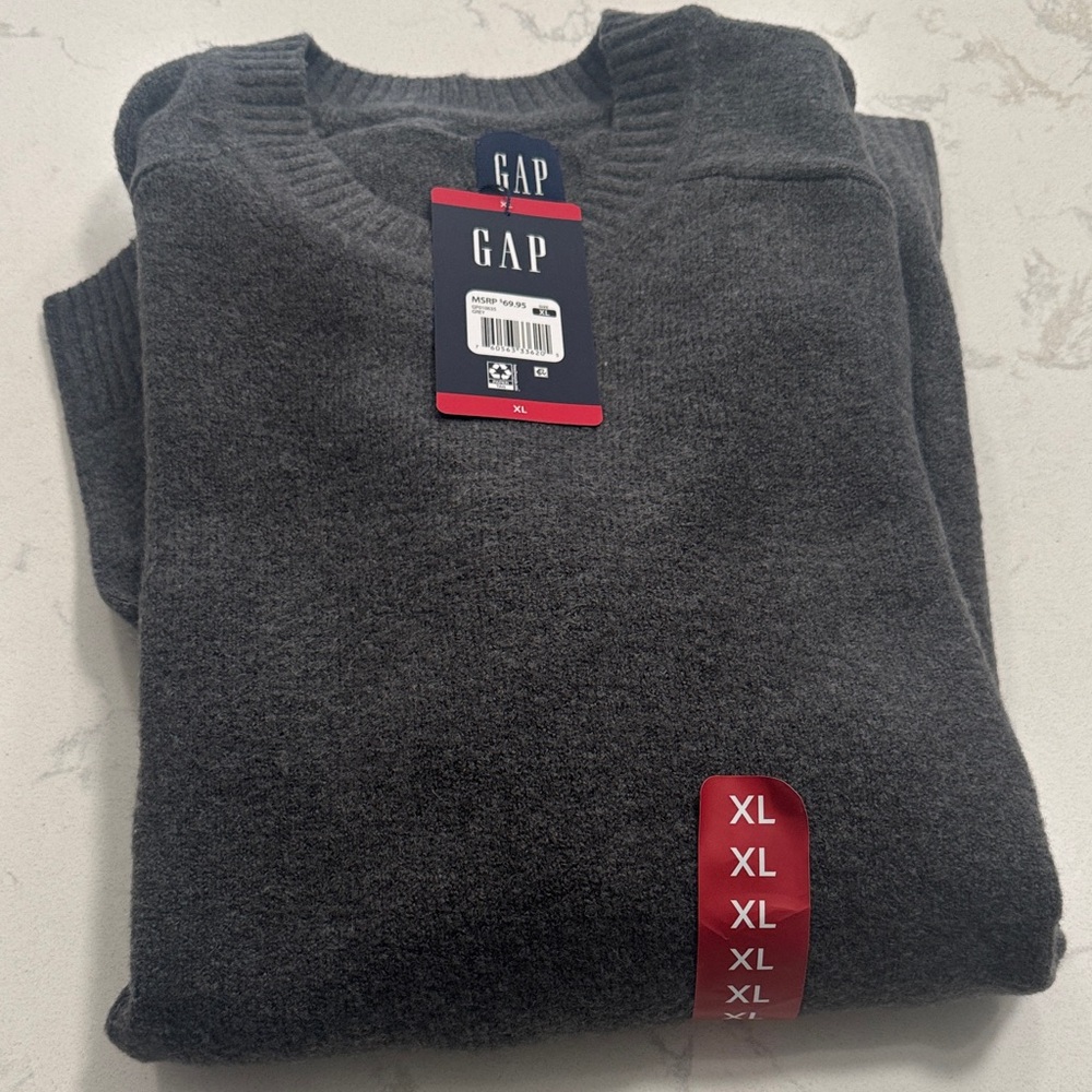GAP Men's Charcoal Gray Sweater XL